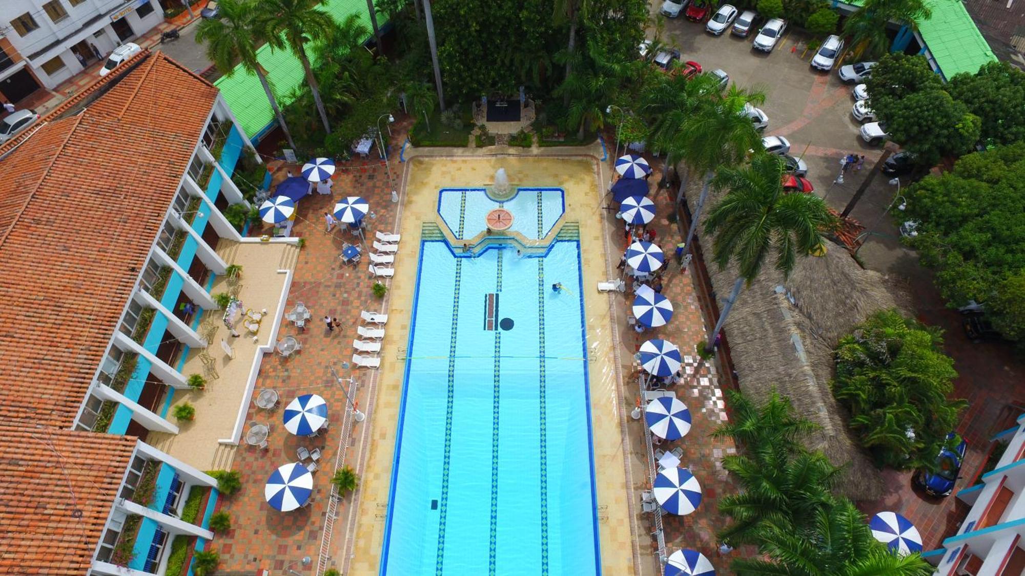 Hotel Bachue جيراردو المظهر الخارجي الصورة