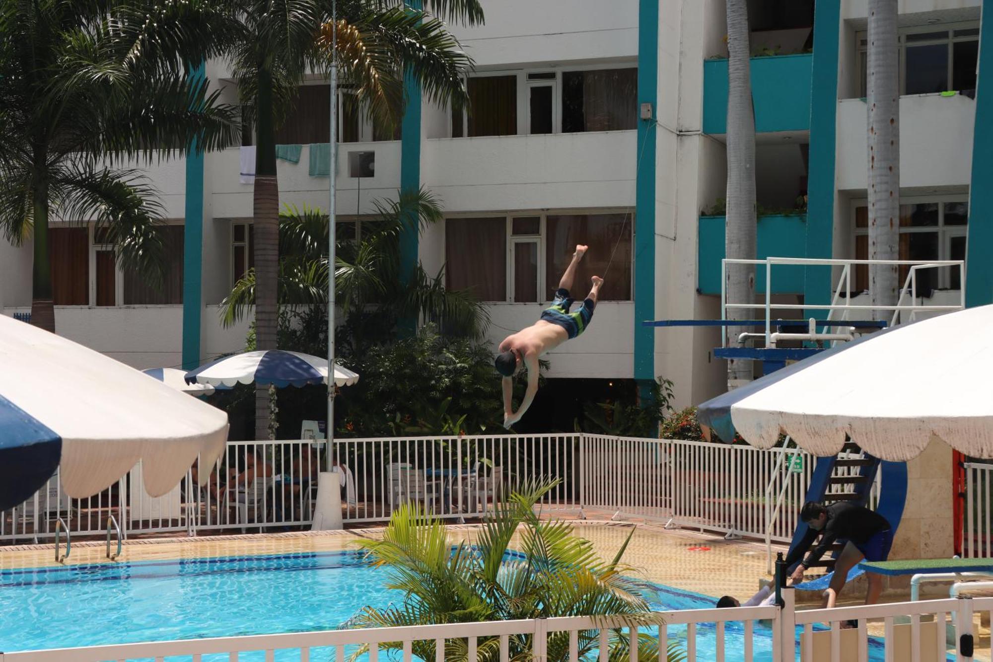 Hotel Bachue جيراردو المظهر الخارجي الصورة