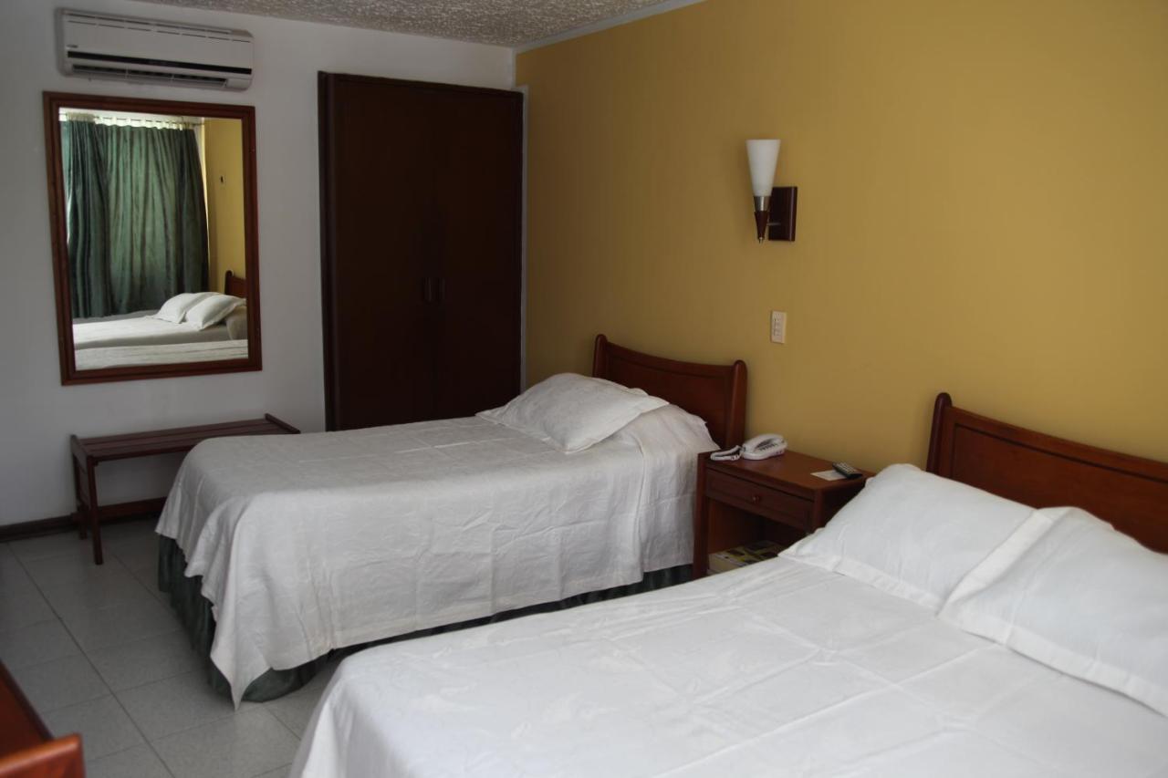 Hotel Bachue جيراردو المظهر الخارجي الصورة