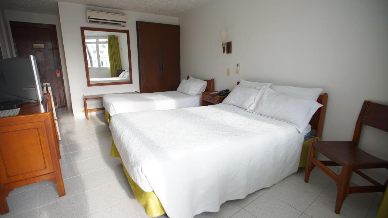 Hotel Bachue جيراردو المظهر الخارجي الصورة